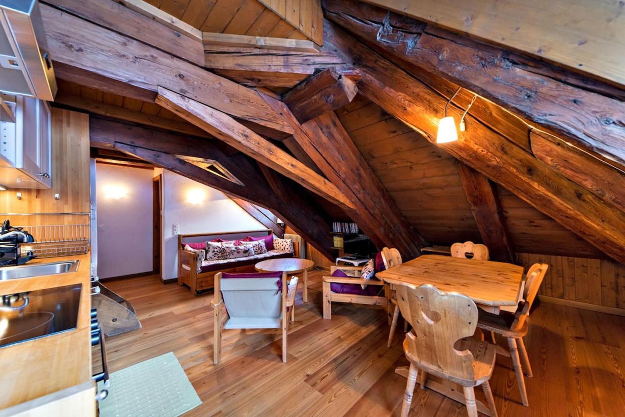 Chesa La Cuntainta - Sils Maria Appartement Buitenkant foto